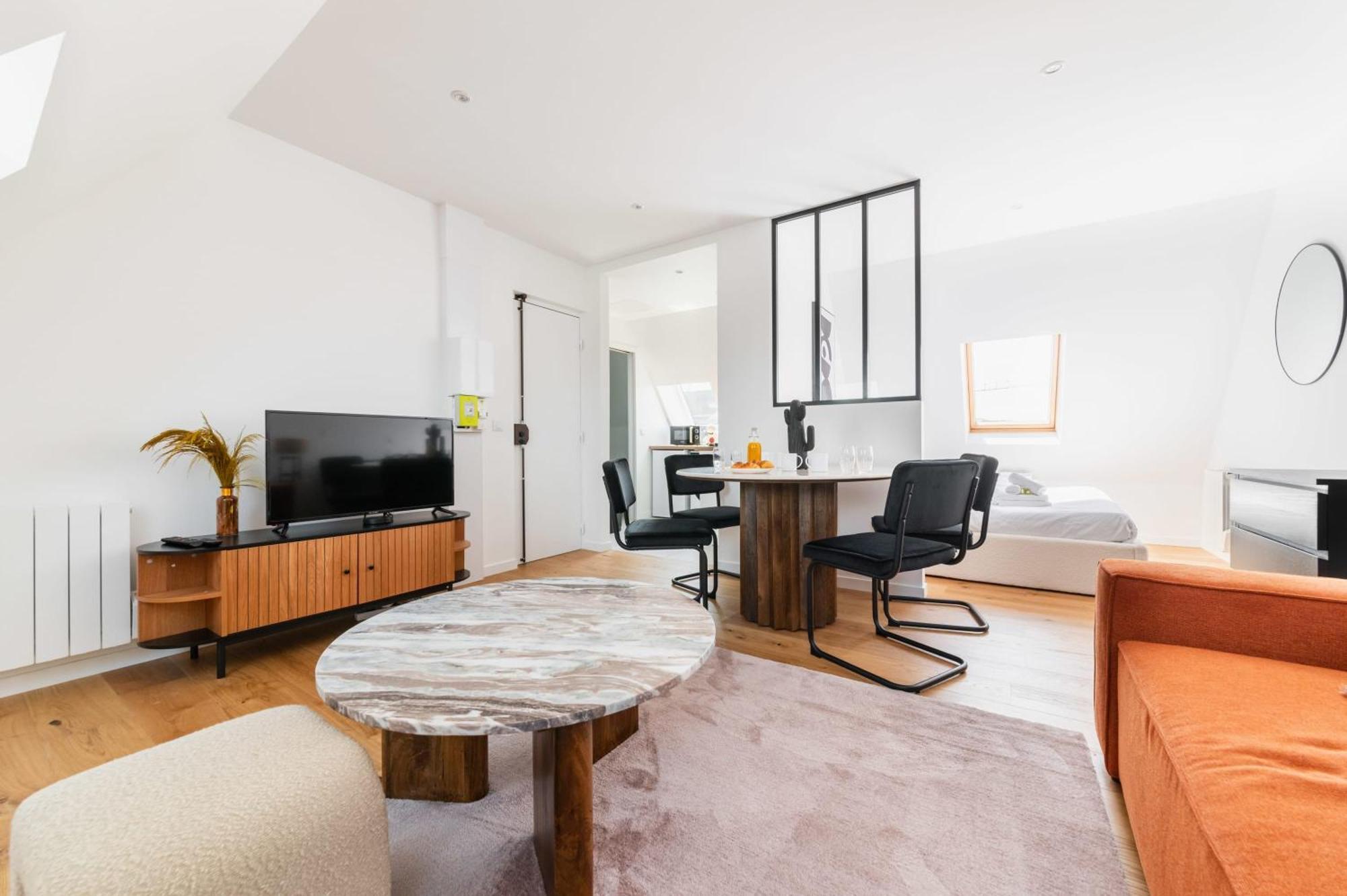 2 Pieces Refait A Neuf Dernier Etage - Paris 19 - 4P - Flat-Guest Apartment ภายนอก รูปภาพ
